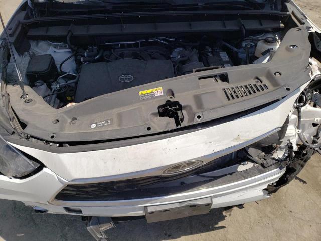 2022 Toyota Highlander le