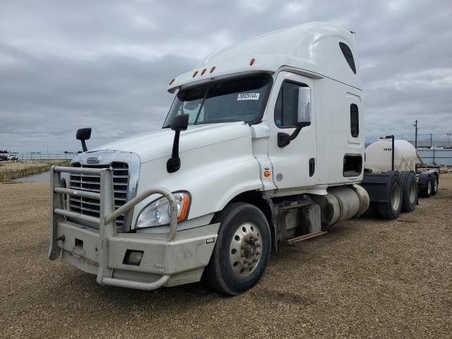 2016 Freightliner Cascadia 125