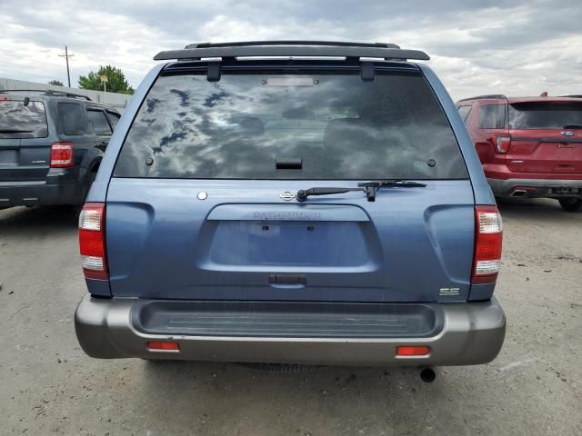 2000 Nissan Pathfinder LE