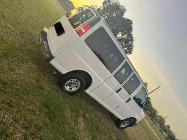 2015 Chevrolet Express G2500 LT