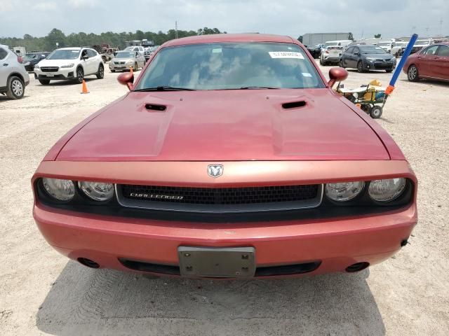 2010 Dodge Challenger SE