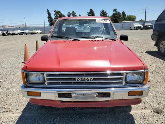 1987 Toyota Pickup 1/2 TON RN50