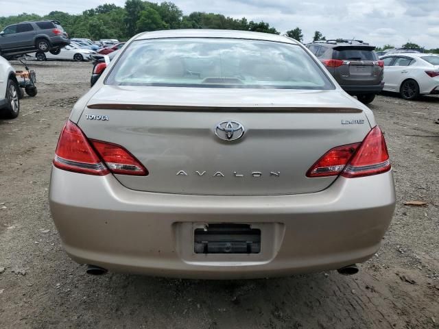 2005 Toyota Avalon XL