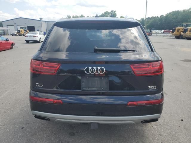 2018 Audi Q7 Premium Plus