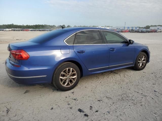 2016 Volkswagen Passat S