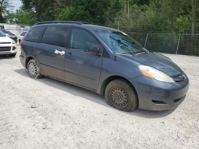 2009 Toyota Sienna CE