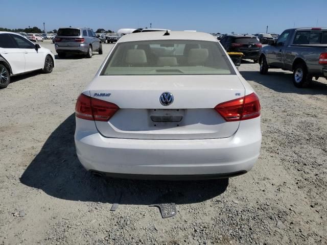 2012 Volkswagen Passat SE