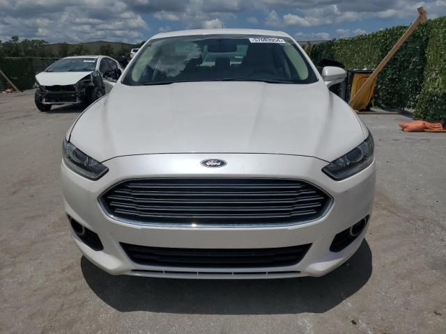 2013 Ford Fusion SE Hybrid