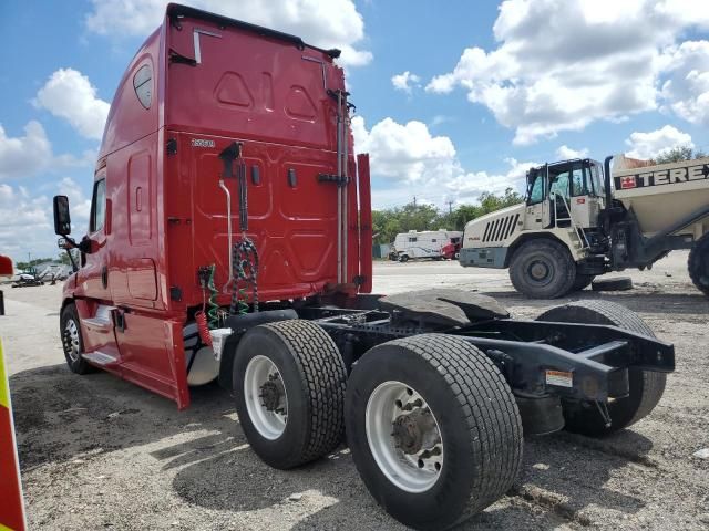 2019 Freightliner Cascadia 125