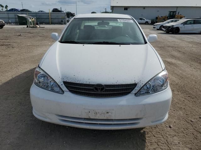 2004 Toyota Camry LE