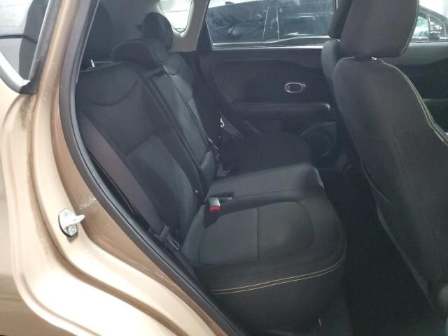 2014 KIA Soul +