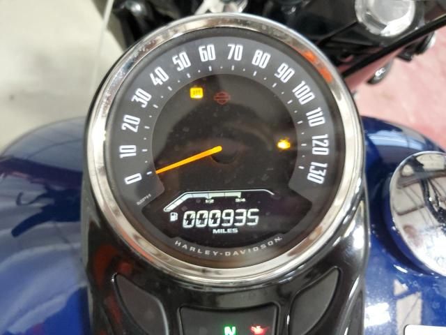 2023 Harley-Davidson Flhcs