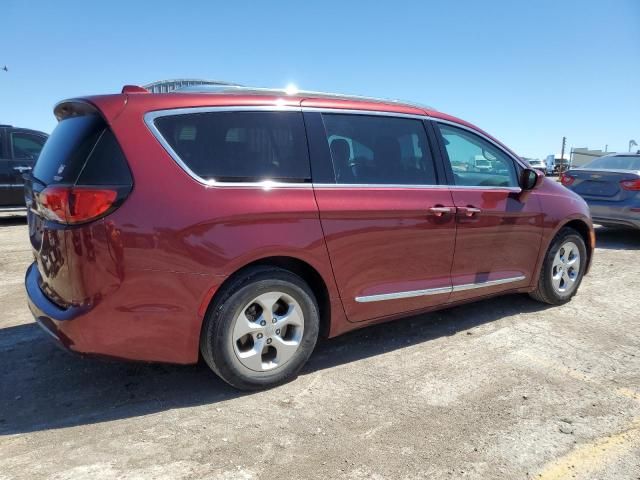 2017 Chrysler Pacifica Touring L Plus