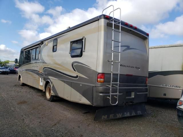 2003 Workhorse Custom Chassis Motorhome Chassis W22