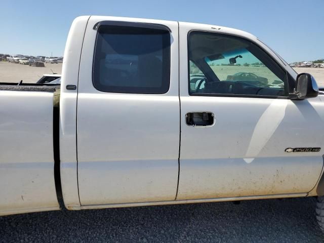 2003 Chevrolet Silverado C2500 Heavy Duty