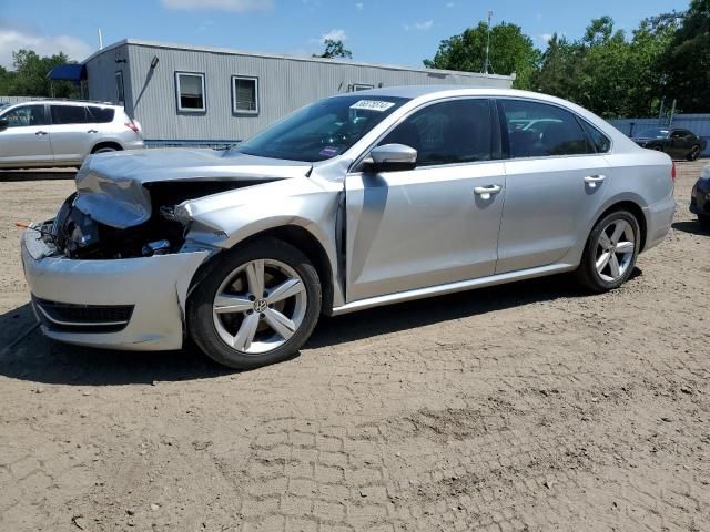 2013 Volkswagen Passat SE