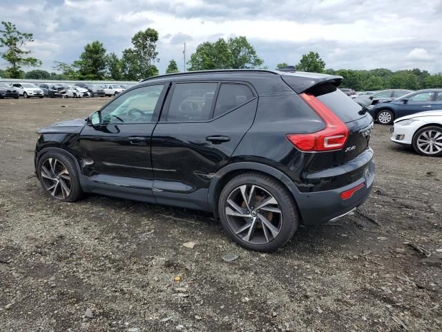 2019 Volvo XC40 T5 R-Design