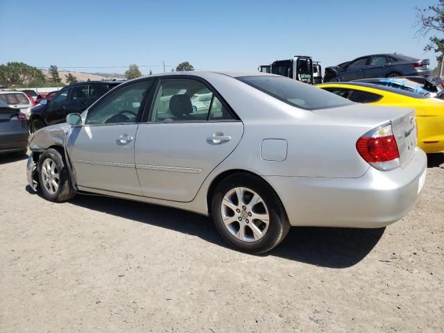 2005 Toyota Camry LE