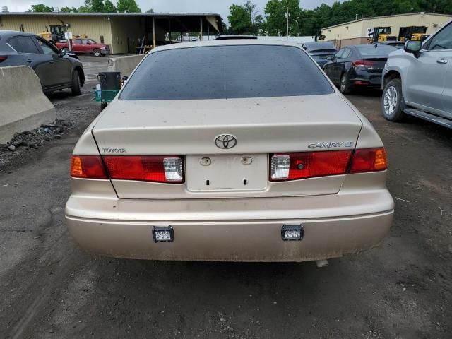 2000 Toyota Camry CE