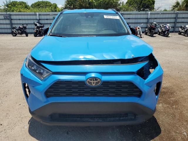 2020 Toyota Rav4 LE