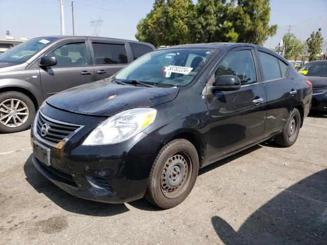 2013 Nissan Versa S