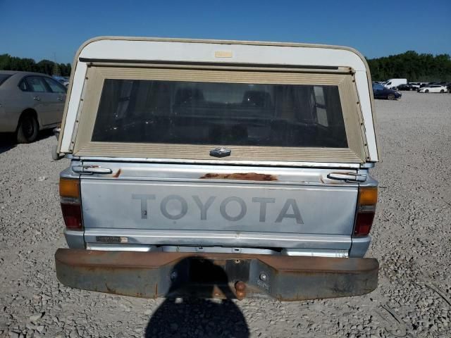 1988 Toyota Pickup 1/2 TON RN50