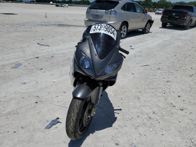 2005 Honda CBR600 F4