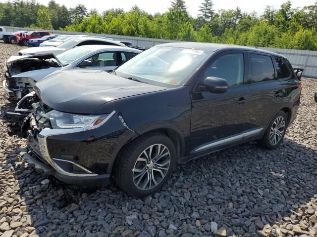 2017 Mitsubishi Outlander SE