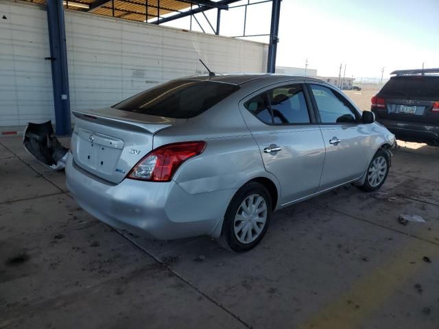 2013 Nissan Versa S