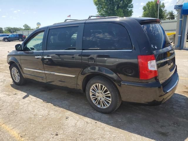 2014 Chrysler Town & Country Touring L