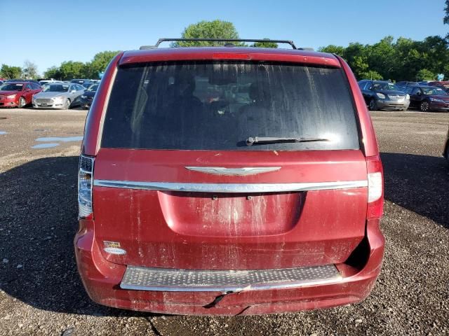 2015 Chrysler Town & Country Touring