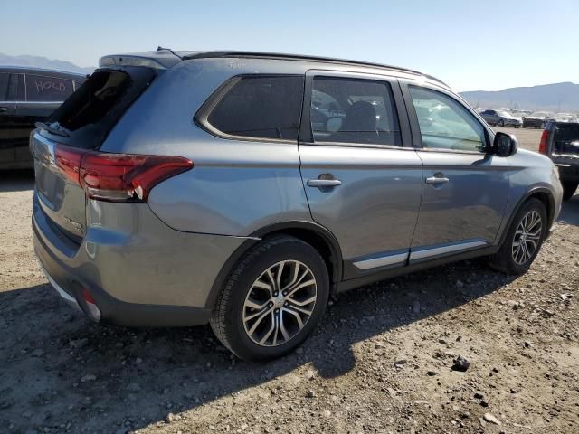 2016 Mitsubishi Outlander SE