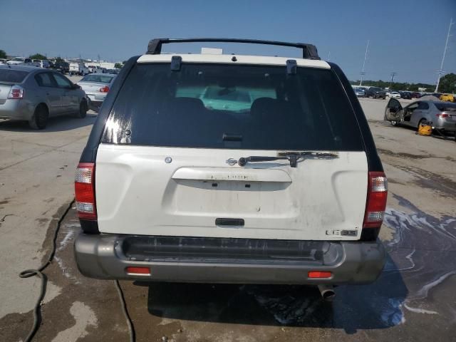 2001 Nissan Pathfinder LE