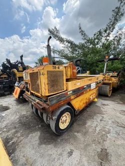 Salvage cars for sale from Copart Homestead, FL: 1986 Tipv 1986 Tampo SP-312HD Traffic Roller