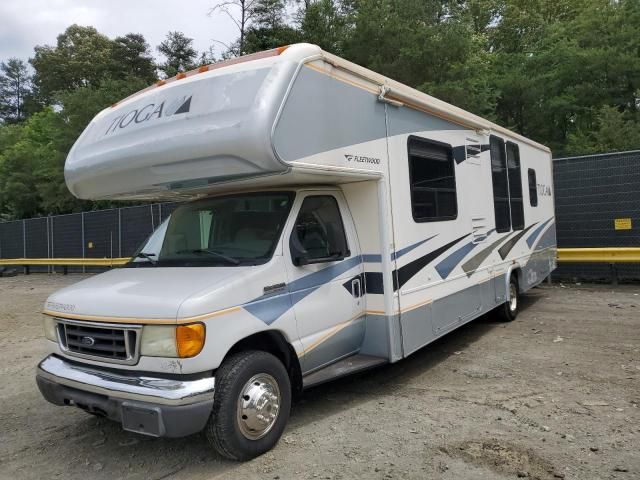 2006 Ford Econoline E450 Super Duty Cutaway Van