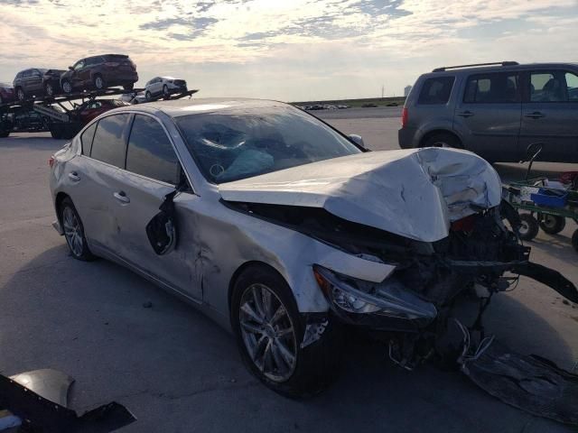 2015 Infiniti Q50 Base