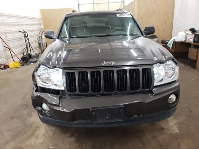 2005 Jeep Grand Cherokee Laredo