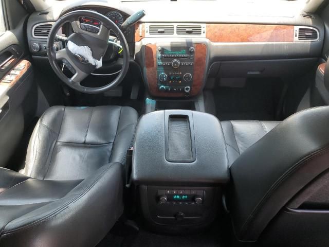 2014 Chevrolet Suburban K1500 LT