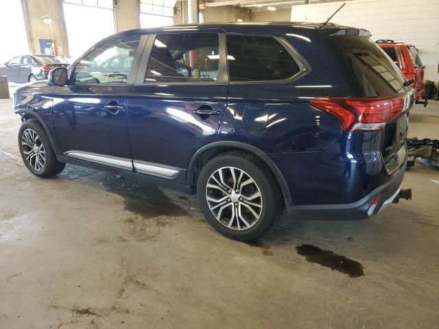 2016 Mitsubishi Outlander SE