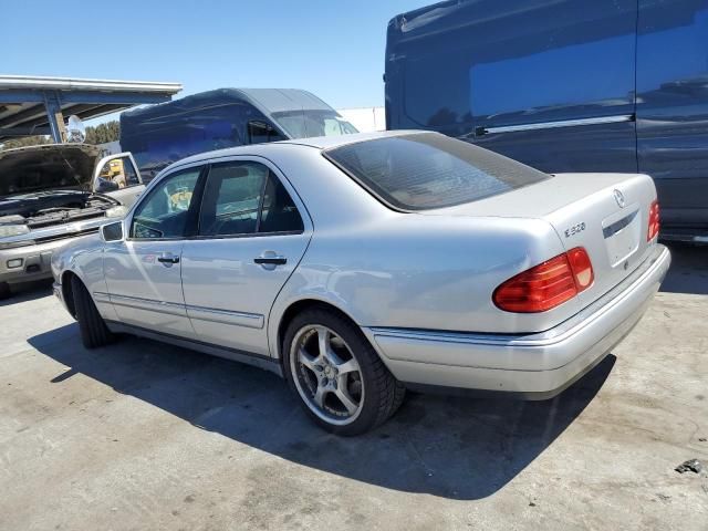 1998 Mercedes-Benz E 320