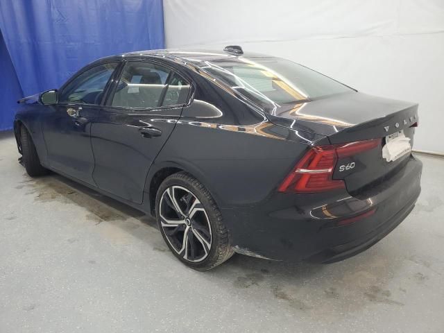 2024 Volvo S60 Plus