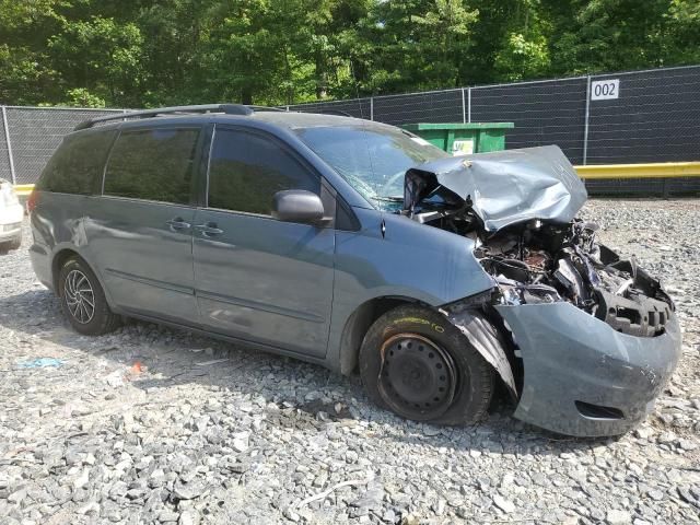 2006 Toyota Sienna CE