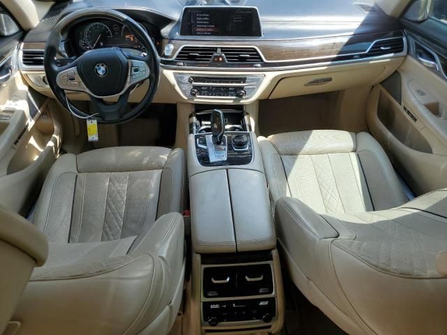 2016 BMW 750 XI