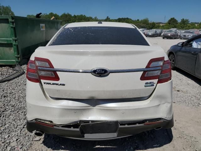 2015 Ford Taurus SEL