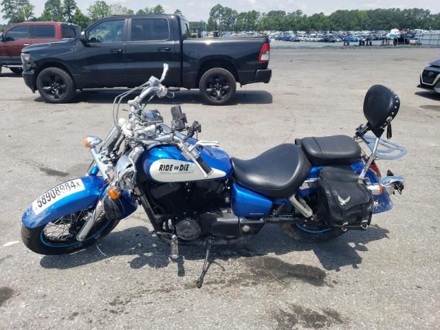 2023 Honda VT750 C