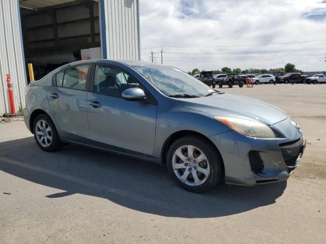 2013 Mazda 3 I