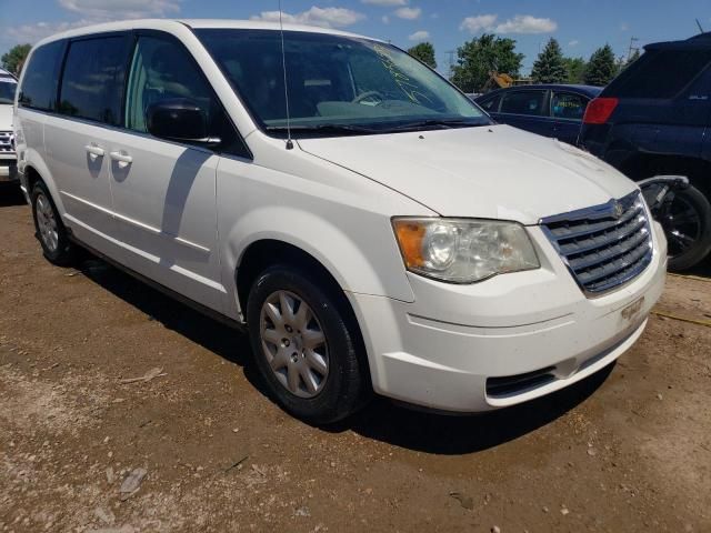 2009 Chrysler Town & Country LX