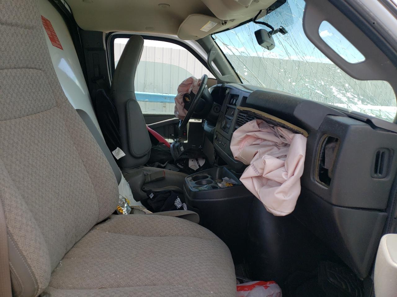 2020 Chevrolet Express G3500