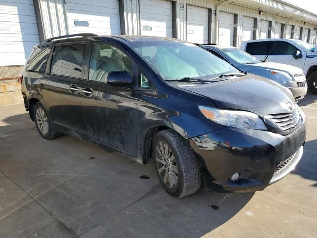 2015 Toyota Sienna XLE