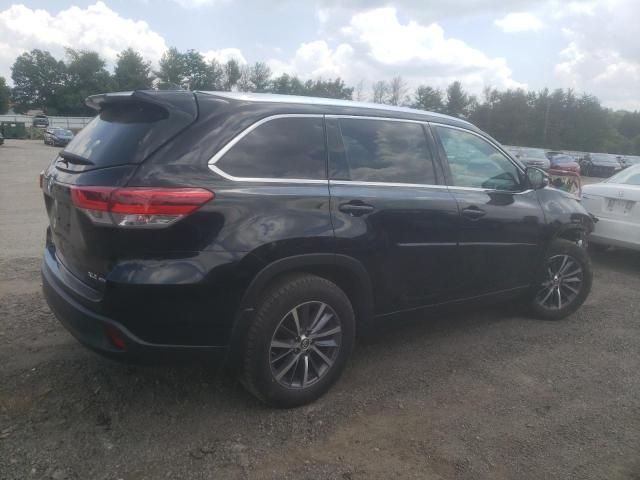 2018 Toyota Highlander SE